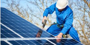 Installation Maintenance Panneaux Solaires Photovoltaïques à Tarzy